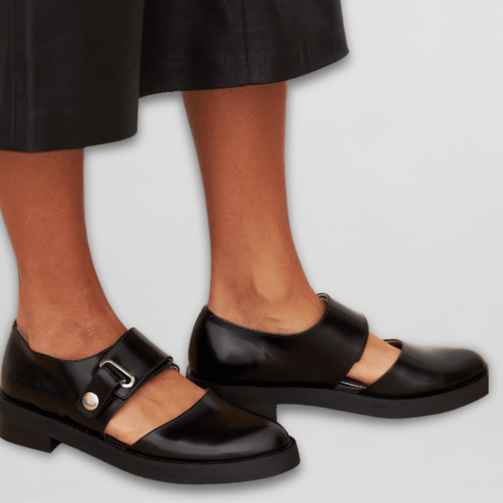 Ilka | Mary Jane Shoes with Buckle