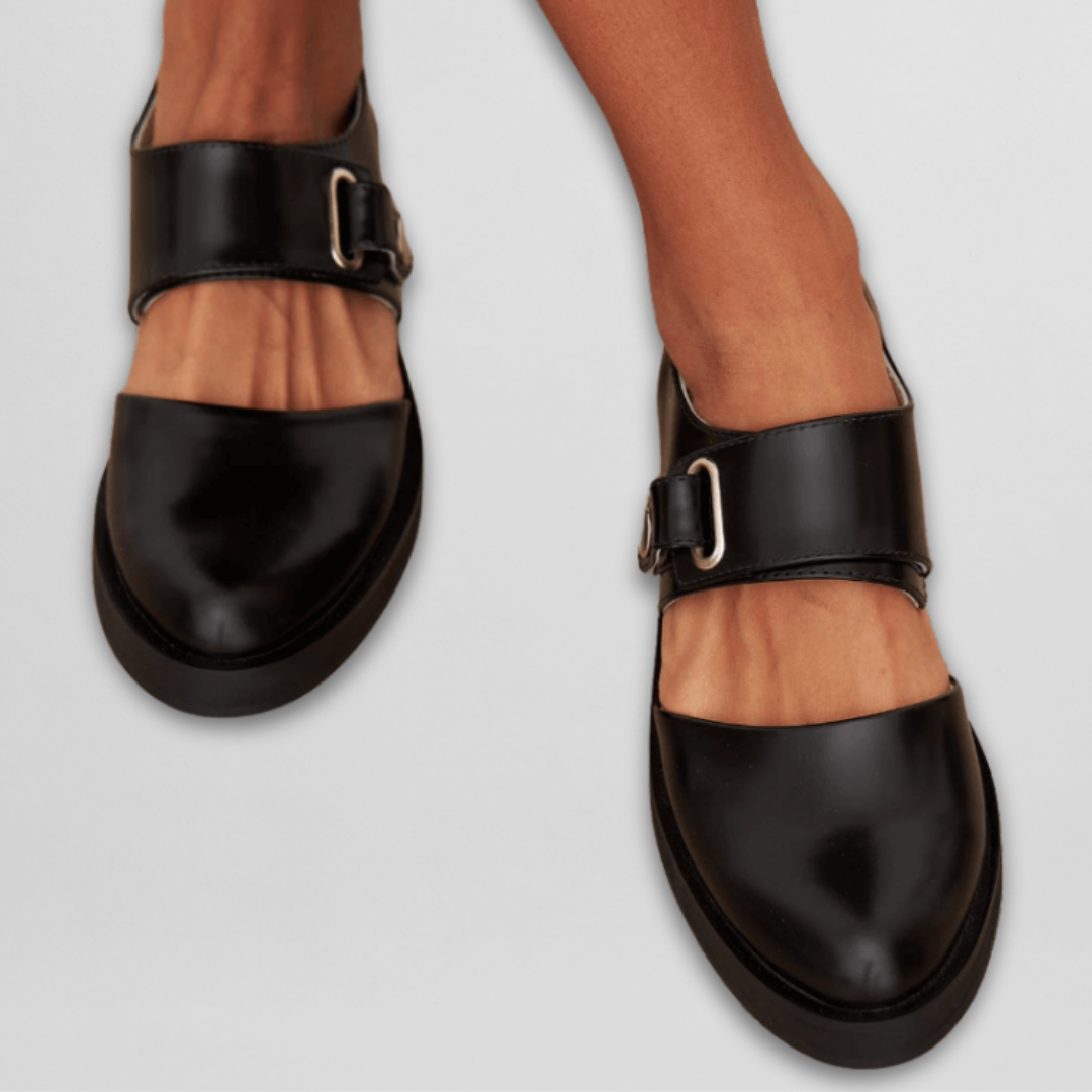 Ilka | Mary Jane Shoes with Buckle