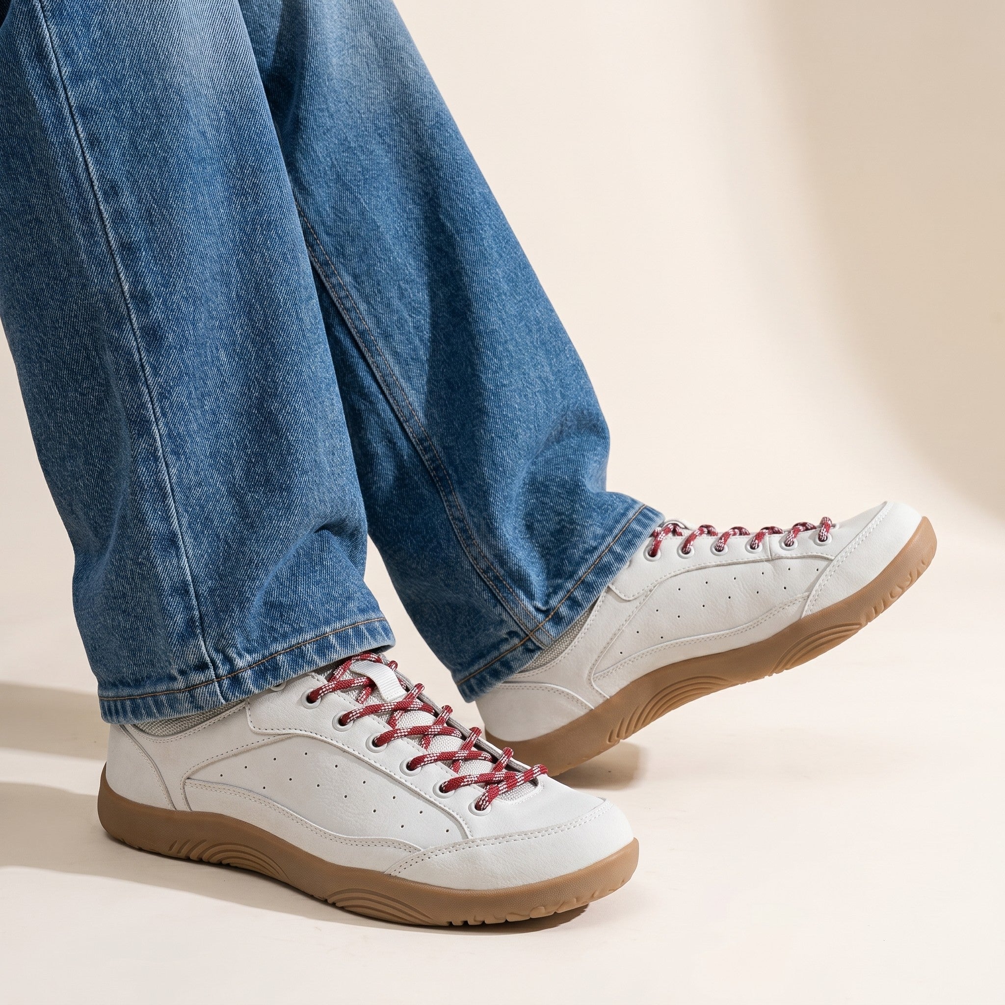 Apex | Low-Top Leather Court Sneakers - White