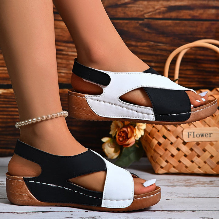 Amira | Open-Toe Sandals - Lyxola