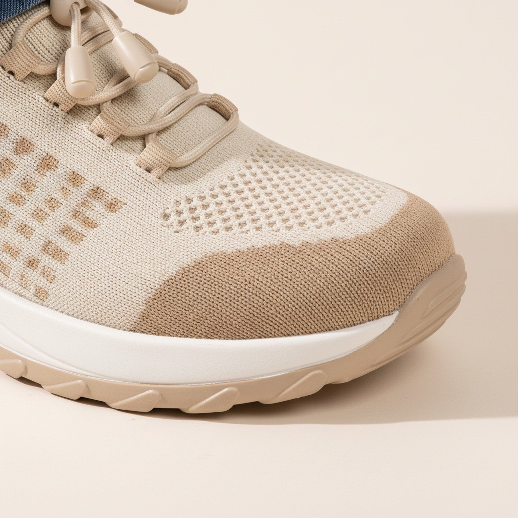 Nova | Retro Runner Sneakers - view 3