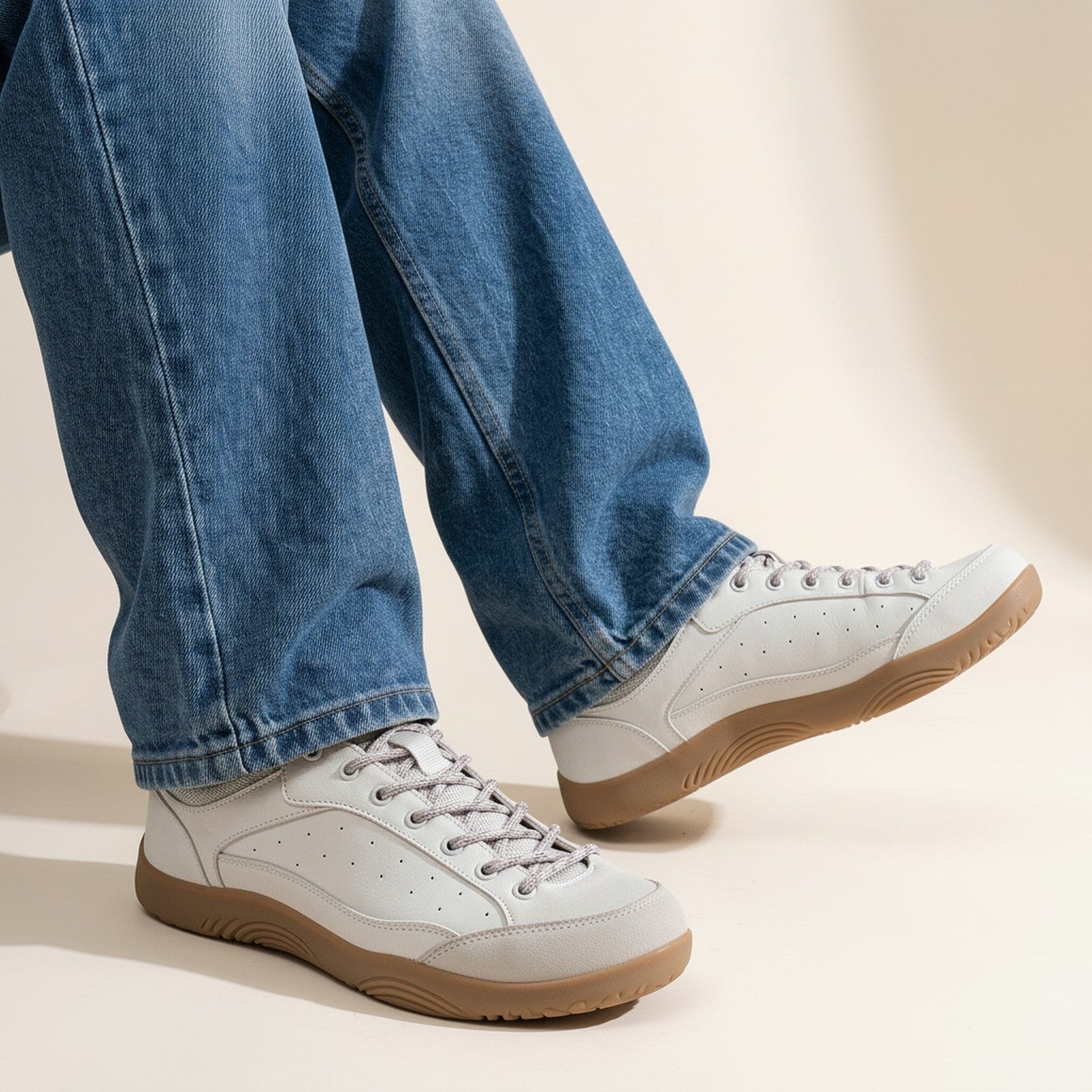 Apex | Low-Top Leather Court Sneakers - White-Grey