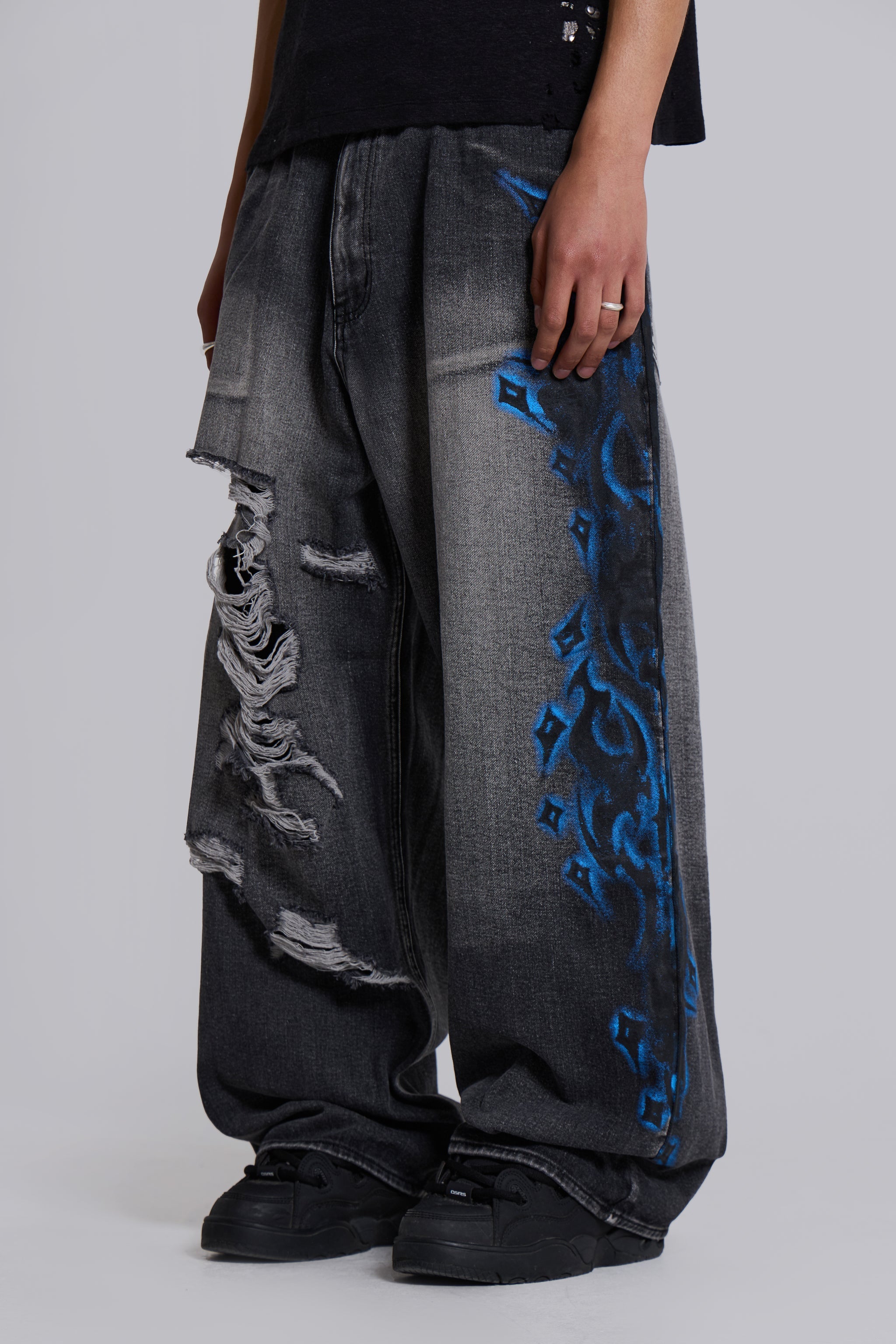 Black Spike Airbrush XL Ripped Colossus Jeans