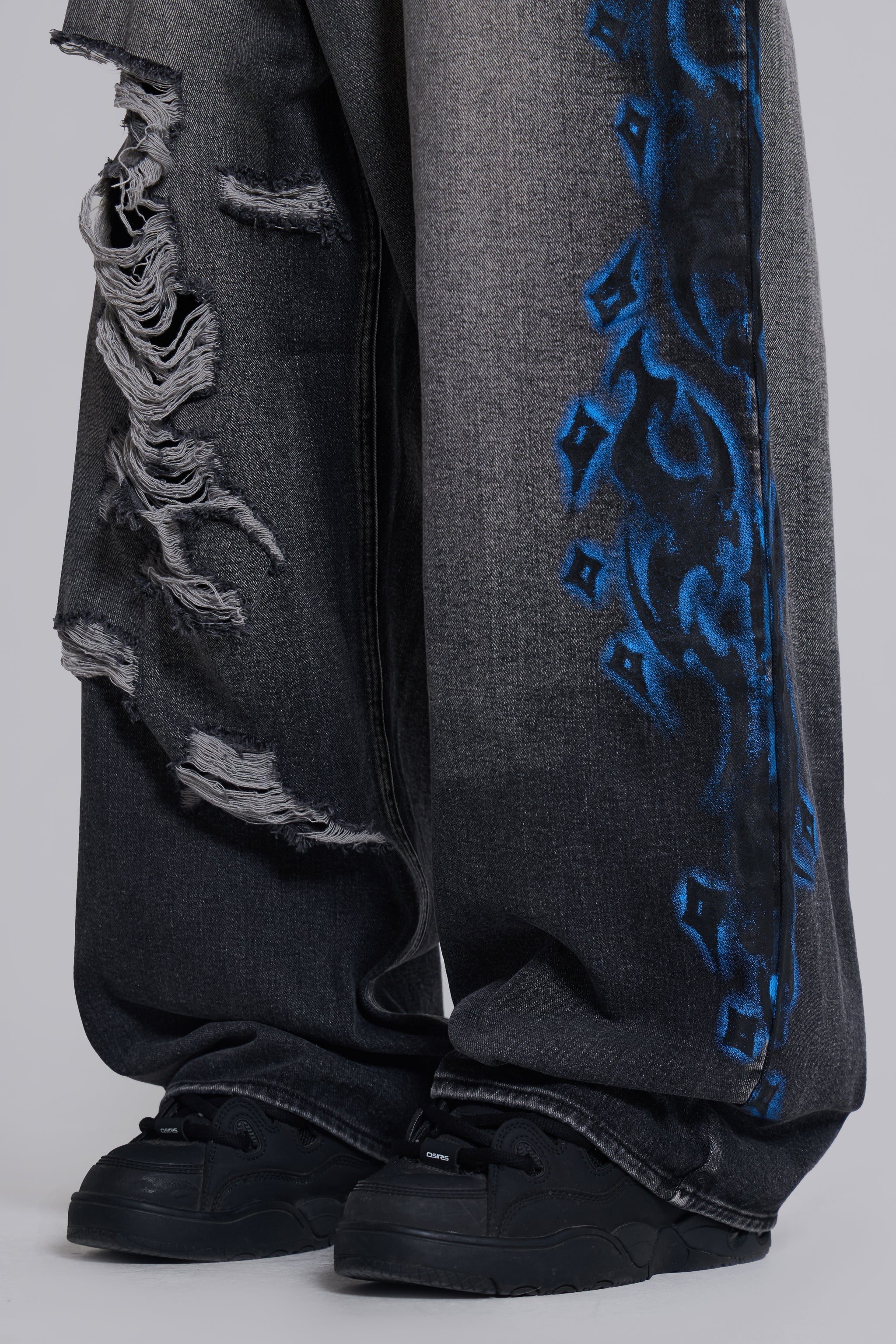 Black Spike Airbrush XL Ripped Colossus Jeans