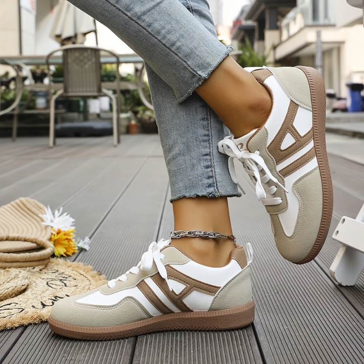 YVONNE - ORTHOPEDIC COMFORTABLE SNEAKERS