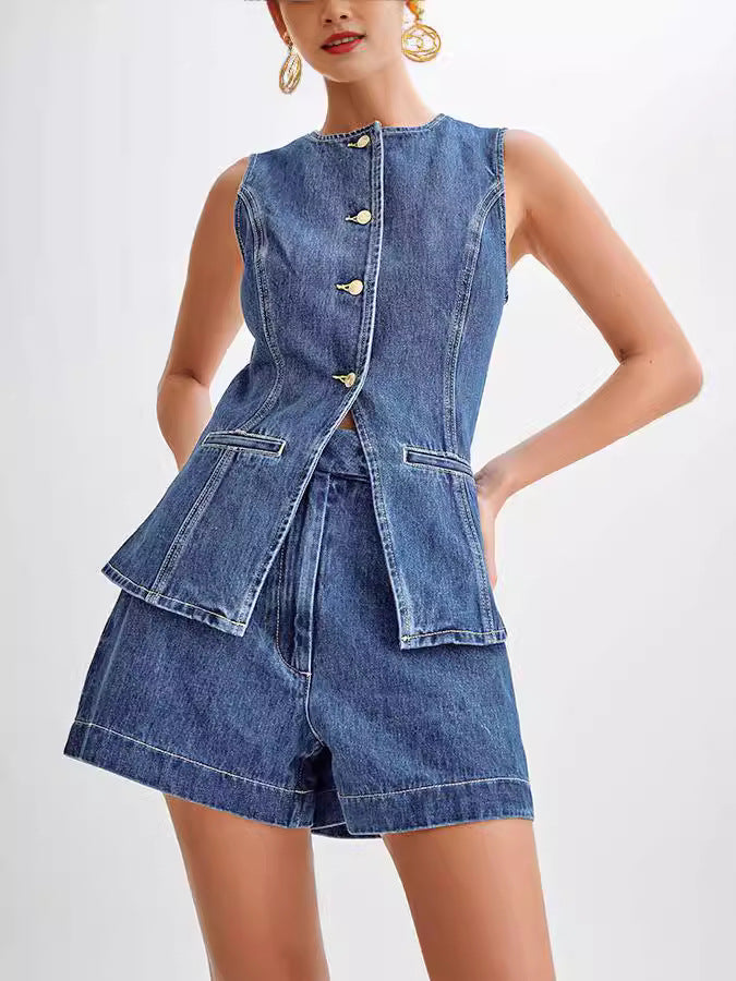 Polly – Sleeveless Buttoned Peplum Set
