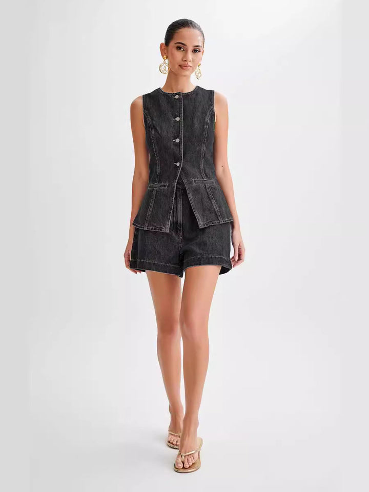 Polly – Sleeveless Buttoned Peplum Set