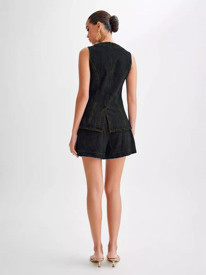 Polly – Sleeveless Buttoned Peplum Set