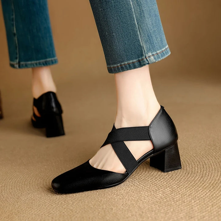Isalinne | Cross-Tied Sandals