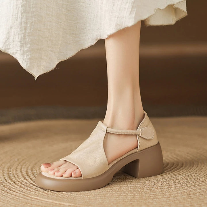 Lucetta | Vintage Cross-Strap Leather Sandals