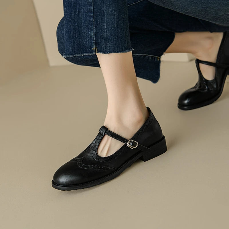 Livia | Soft Leather Ballet Flats with Classic Grace