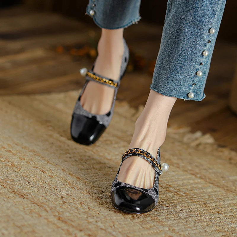 Luniette | Timeless Mary Janes