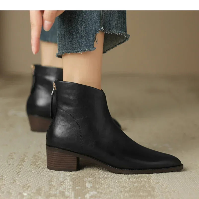 Elora | Classic Leather Ankle Boots