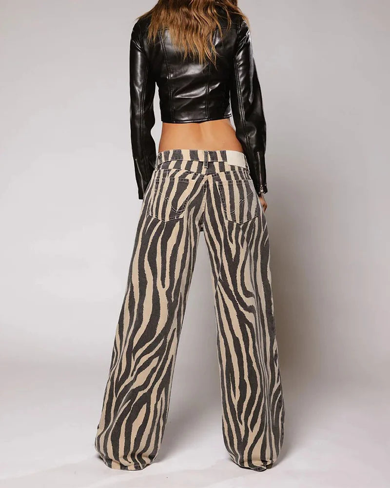 Leona Bootcut Cooper Jeans in Zebra