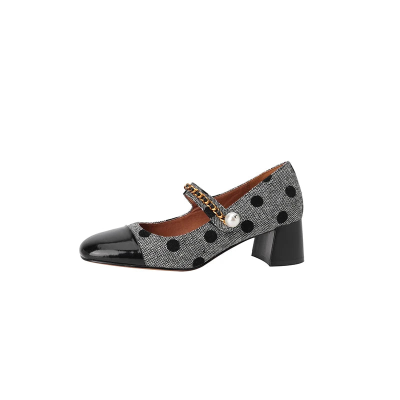 Luniette | Timeless Mary Janes