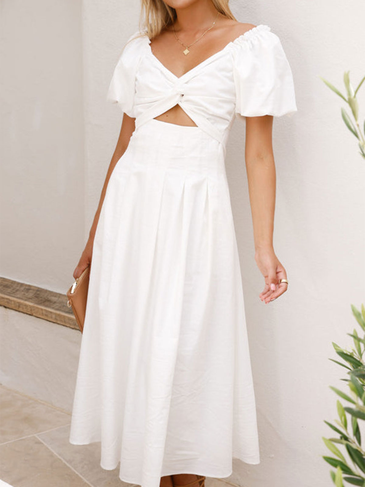 Resort Twist V Neck Cutout Pocket Trim Resort Puff Sleeve Midi Dress